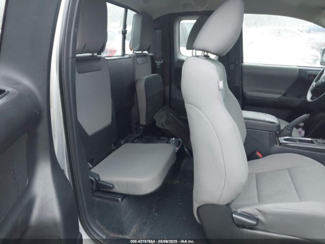 5TFSX5EN9HX050176 Toyota Tacoma Sr