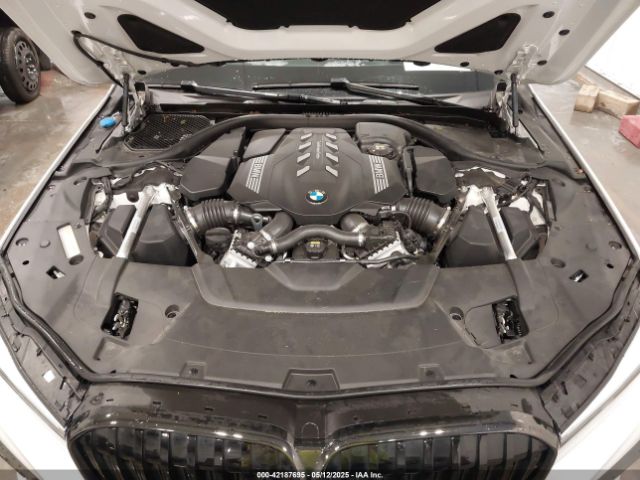 2022 BMW 750 WBA7U2C03NCG89838 Photo 9