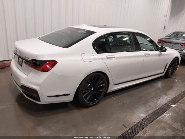 2022 BMW 750 WBA7U2C03NCG89838 Photo 3