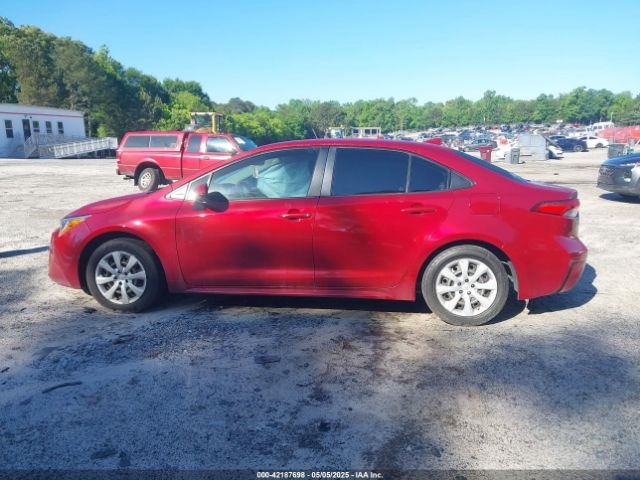 JTDEPMAE3NJ219183 Toyota COROLLA LE
