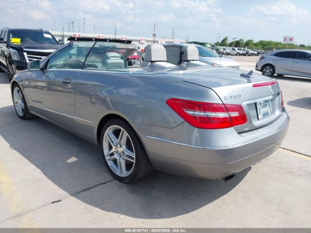 2011 MERCEDES-BENZ E 350 WDDKK5GF4BF079091 Photo 2