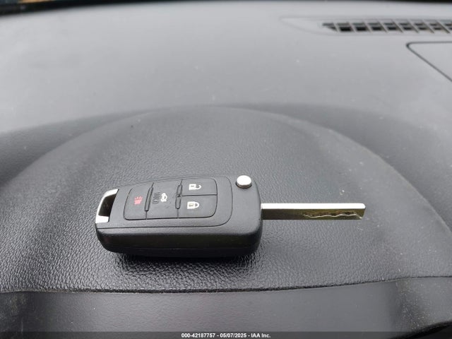 1G1PC5SB8E7106687 Chevrolet Cruze 1lt Auto