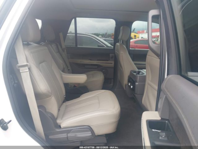 1FMJU1KT8KEA84883 Ford Expedition Limited