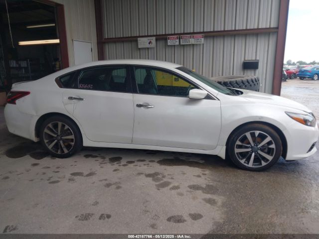 1N4AL3AP0HC490688 Nissan Altima 2.5/s/sv/sl/sr