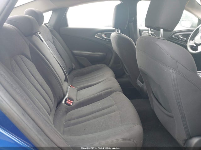 1C3CCCAB7FN594110 Chrysler 200 Limited