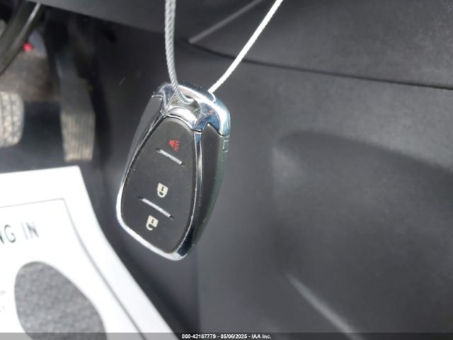 2GNAXHEV6L6277807 Chevrolet Equinox Fwd Ls
