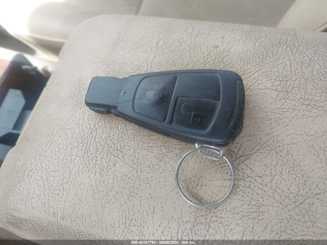 1999 MERCEDES-BENZ E 320 WDBJH82F8XX022566 Photo 10