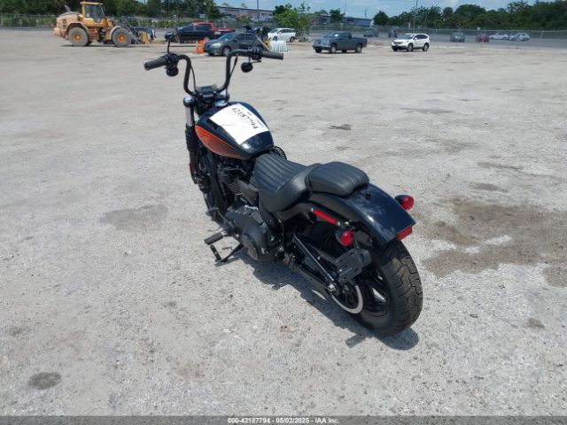 2022 HARLEY-DAVIDSON FXBBS 1HD1YYK12NB061801 Photo 2
