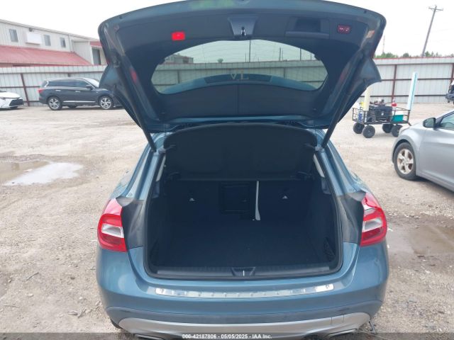WDCTG4EB8FJ183896 Mercedes-Benz GLA 250