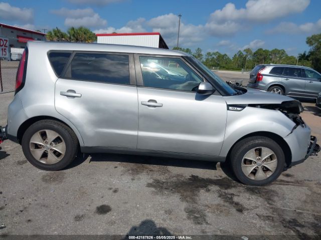 KNDJN2A23F7783705 KIA Soul