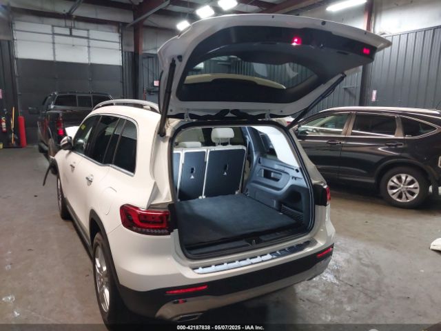 2022 MERCEDES-BENZ GLB 250 W1N4M4HBXNW242813 Photo 2