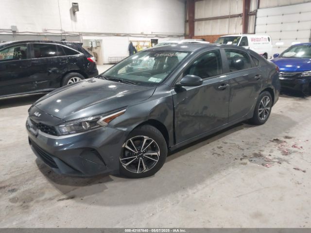 3KPF24AD9PE691351 KIA Forte Lxs
