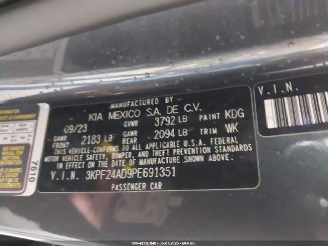 3KPF24AD9PE691351 KIA Forte Lxs