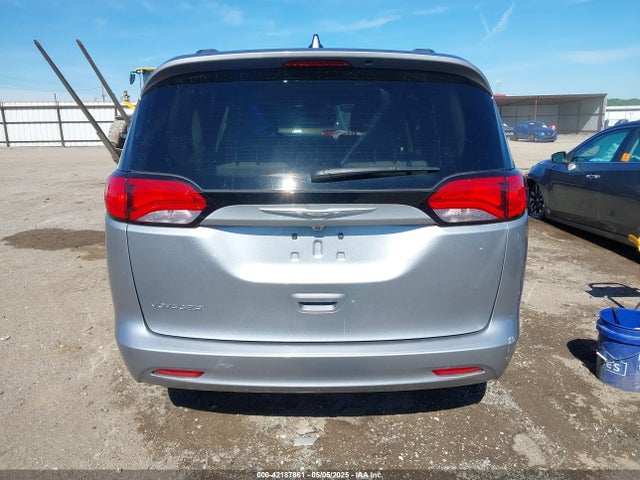 2C4RC1DG4MR568260 Chrysler Voyager Lxi