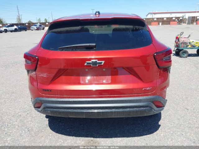 KL77LGE2XRC117439 Chevrolet Trax 1rs