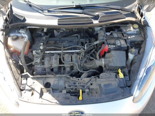 3FADP4EJ0KM130498 Ford FIESTA SE