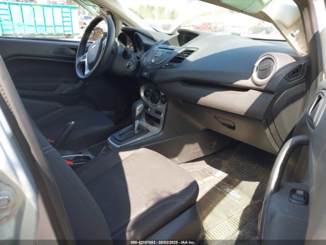 3FADP4EJ0KM130498 Ford FIESTA SE