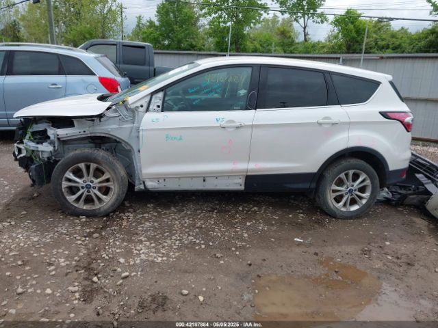 1FMCU0GD7HUC76041 Ford ESCAPE SE