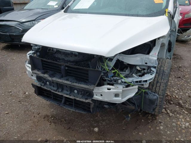 1FMCU0GD7HUC76041 Ford ESCAPE SE
