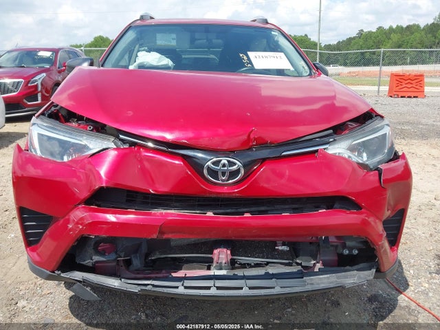 Toyota RAV4 LE 2016 JTMZFREV5GJ078034 Image 12