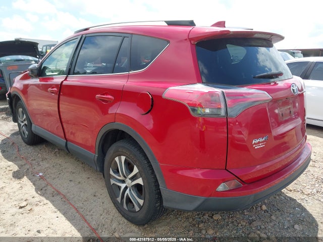 Toyota RAV4 LE 2016 JTMZFREV5GJ078034 Image 3