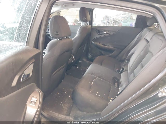 1G1ZE5ST4HF265132 Chevrolet MALIBU 1LT