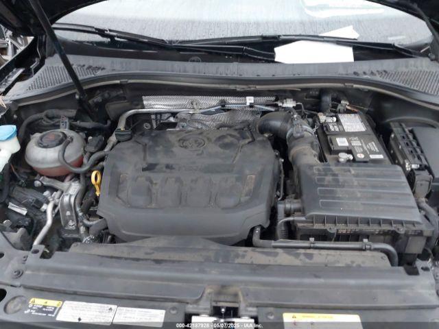 2021 VOLKSWAGEN TIGUAN 3VV2B7AX3MM049091 Photo 9