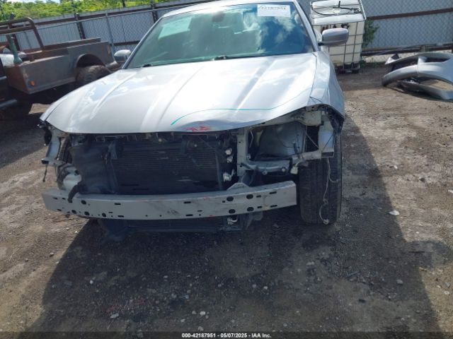 2C3CDXHG3GH281524 Dodge Charger Sxt