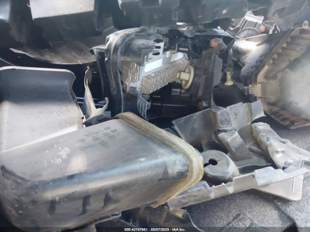 2C3CDXHG3GH281524 Dodge Charger Sxt