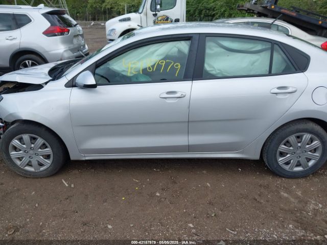 3KPA24AD5ME367643 KIA RIO S