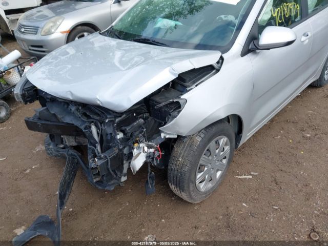3KPA24AD5ME367643 KIA RIO S