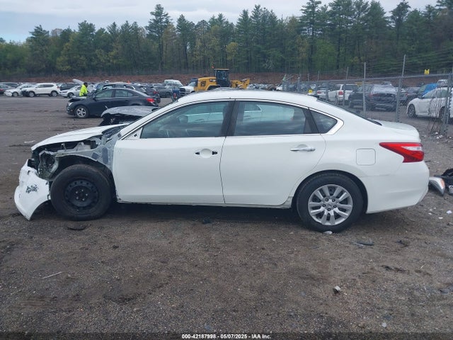 1N4AL3AP2HN333281 Nissan 2017