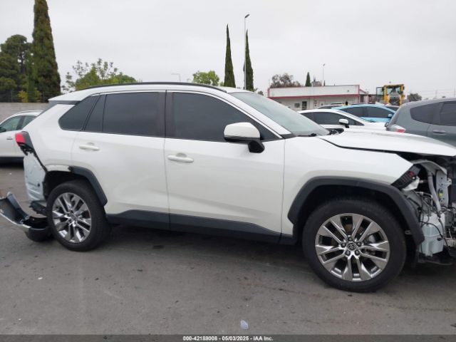 2T3C1RFV2MW184327 Toyota Rav4 Xle Premium