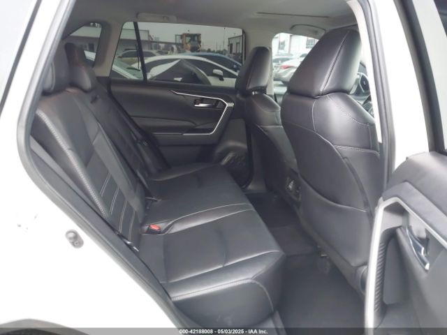 2T3C1RFV2MW184327 Toyota Rav4 Xle Premium