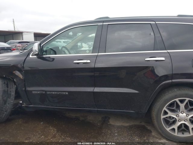 1C4RJFCG4MC621214 Jeep Grand Cherokee Overland 4x4
