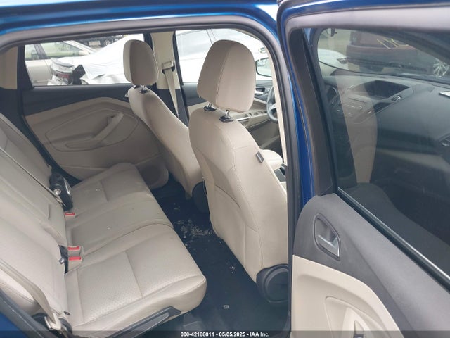 42188011 :رقم المزاد ، 1FMCU0GD9HUE04490 vin ، 2017 Ford Escape Se مزاد بيع