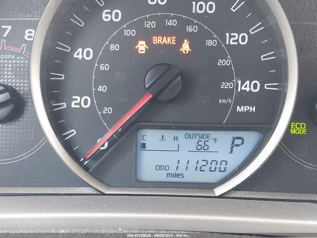 2T3ZFREV8FW175907 Toyota RAV4 LE