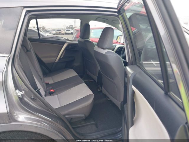2T3ZFREV8FW175907 Toyota RAV4 LE