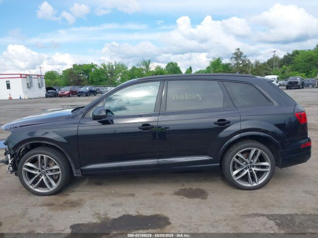 WA1VAAF75JD013490 Audi Q7 3.0t Premium