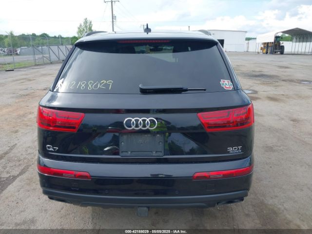 WA1VAAF75JD013490 Audi Q7 3.0t Premium