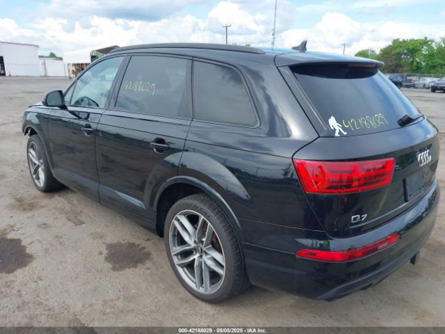 WA1VAAF75JD013490 Audi Q7 3.0t Premium