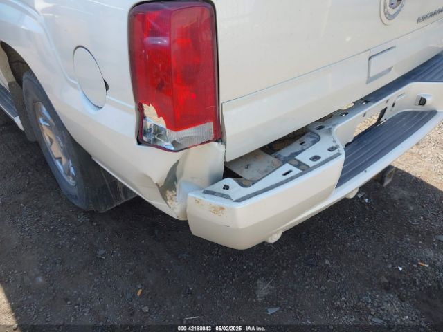 2004 CADILLAC ESCALADE ESV 3GYFK66N74G142299 Photo 5