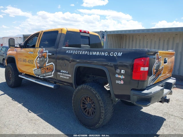 1GT12UE86GF177387 GMC lml - pti, duramax