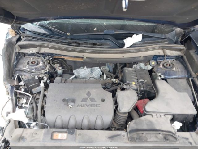 2018 MITSUBISHI OUTLANDER JA4AD3A30JZ058653 Photo 9