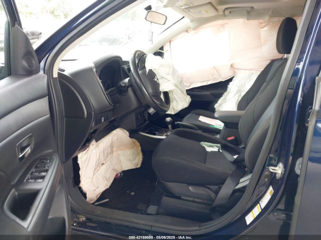 2018 MITSUBISHI OUTLANDER JA4AD3A30JZ058653 Photo 4