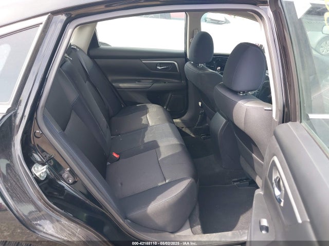 1N4AL3AP4HC269563 Nissan Altima 2.5 Sr