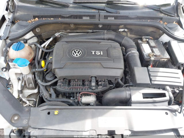 3VWD17AJ5EM420921 Volkswagen Jetta 1.8t Se