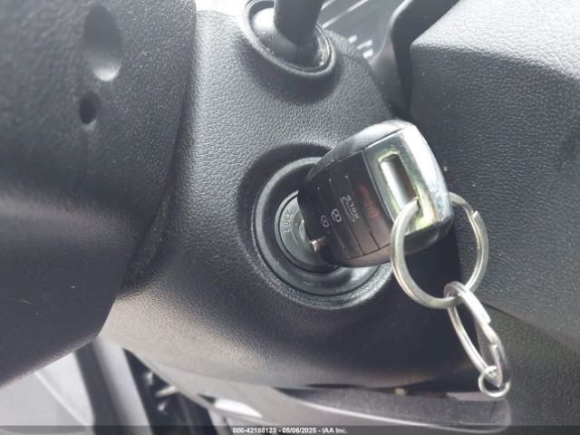 5XYPG4A30JG348905 KIA Sorento 2.4l Lx