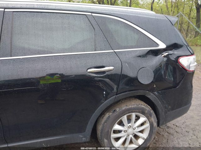 5XYPG4A30JG348905 KIA Sorento 2.4l Lx