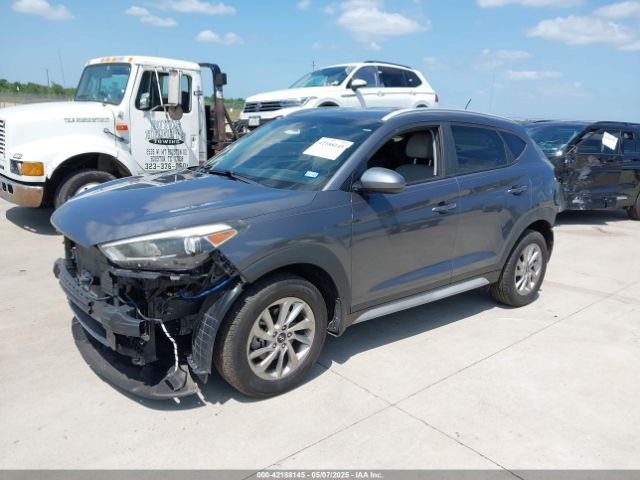 KM8J33A45HU588735 Hyundai TUCSON SE